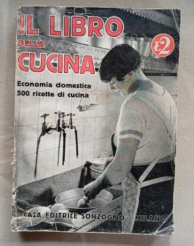Libro della cucina - il,