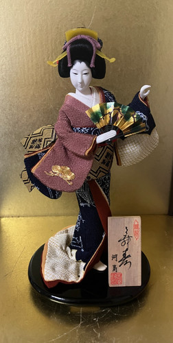Bambola geisha giapponese