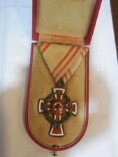 Austria medaglia 50 anni croce rossa in astuccio originale 1914