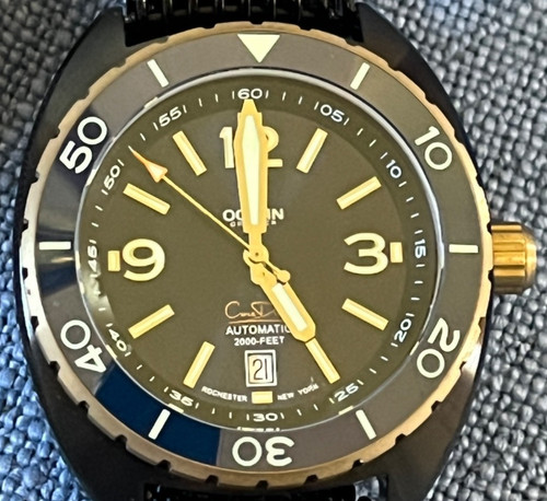 Ocean crawler core diver - core,