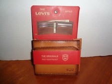 PORTAFOGLIO UOMO LEVIS VERA