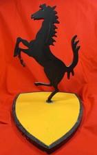 Scultura emblema cavallino