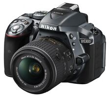 Nikon D5300 18-55 VR II kit