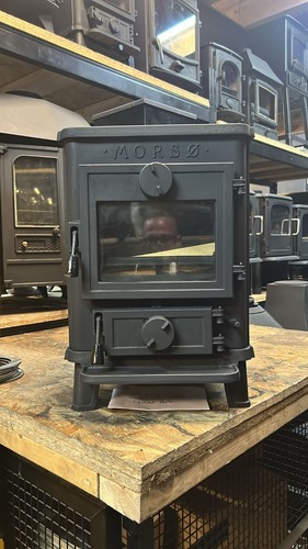 Morso scoiattolo 1410 - scoiattolo,