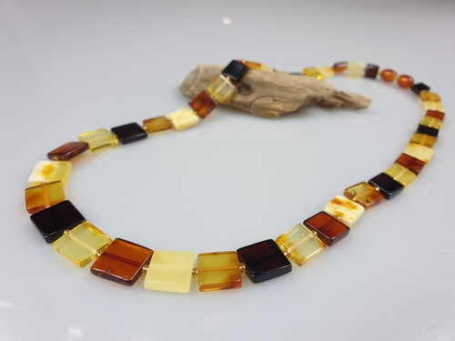 Collana pietre preziose - pietre,