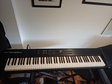 tastiera roland rd 300 sx e amplificatore Marshall