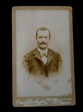 ANTICA FOTO CARTONATA FINE '800 - RAGAZZO CON BAFFONI - C. BARBAGLIA TORINO