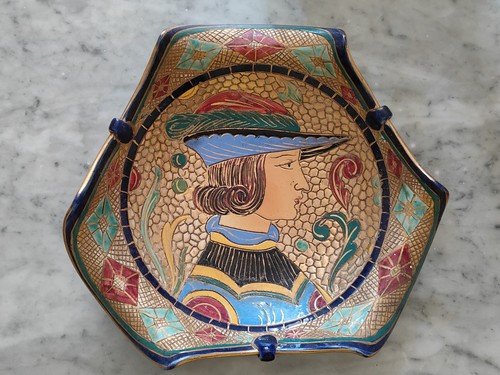 Piatto ceramica maiolica