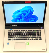 Toshiba Satellite L75-C 17"