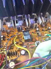 Relè protezione altoparlanti