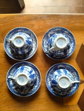 Servizio da tè vintage blu e