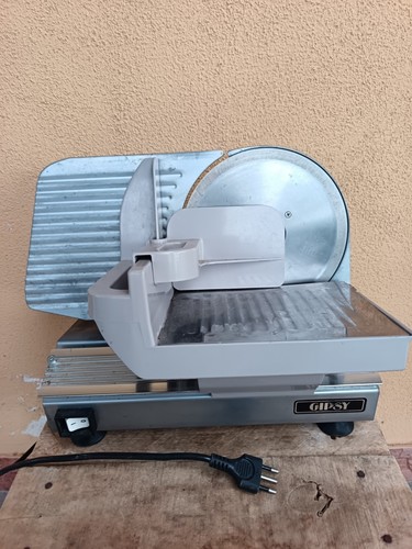 Affettatrice elettrica - affettatrice,