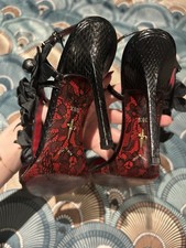 Cesare Paciotti tacchi vintage in pelle nera con fiori taglia 38,5 rari