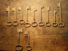 Set 11 Chiavi In Ferro Pieno