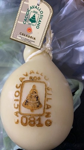 Caciocavallo silano dop - silano,