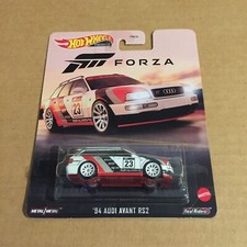 C ∞ Hot Wheels Premium ∞