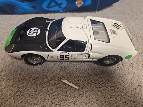 Exoto 1966 ford - 1/18,