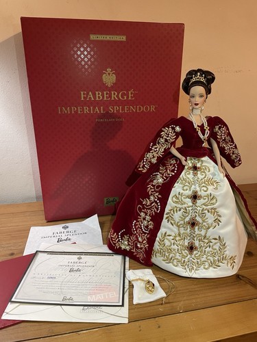 Bambola porcellana fabergé - in,