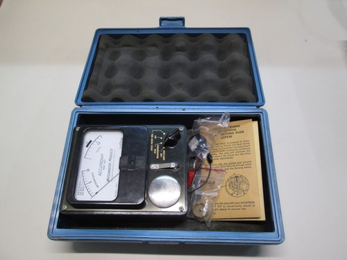Bulova accutron model 700 - model,