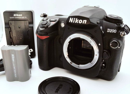 Mint 100 nikon d200 - sc:,