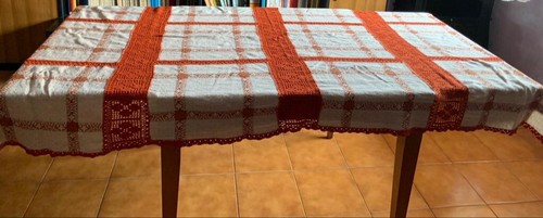 Tovaglia cucita mano con - tovaglia,