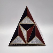 XL Orgonite Piramide "Trinity