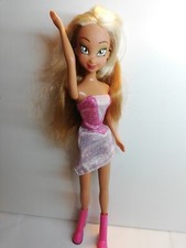 Winx club flora bambola doll - flora,