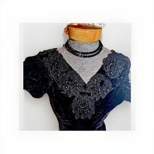 Antico corpetto vittoriano jet