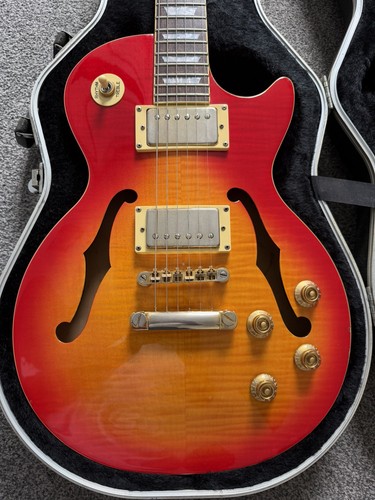 Rara chitarra elettrica - rara,