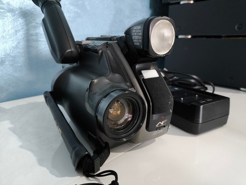 Videocamera jvc ax10 - videocamera, gr-ax10