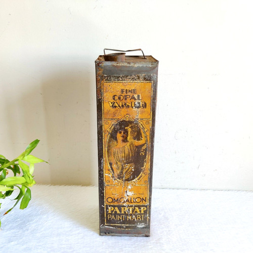 1940s vintage britannica lady - 1940s,