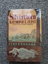 Raymond E Feist - Silverthorn