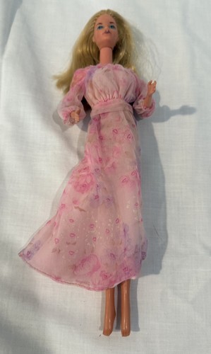 Bacio barbie bambola - bacio,