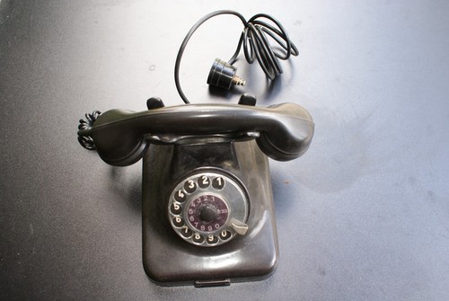 Telefono antico altoparlante - /,