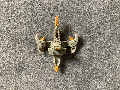 Bakugan phantom dharak - bakugan,