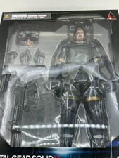 Figure metal gear solid - gear,