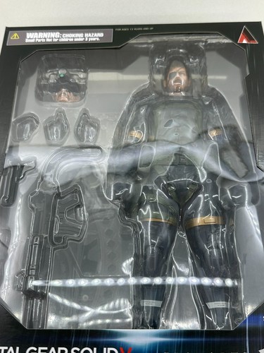 Figure metal gear solid - gear,