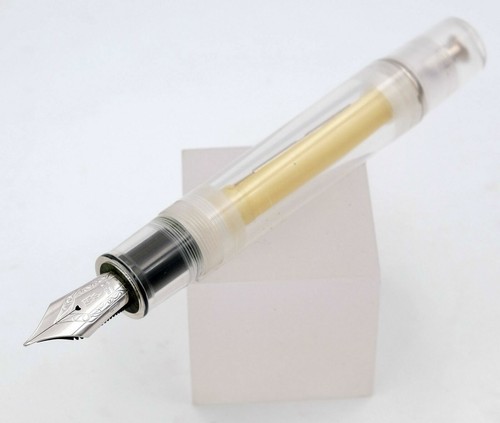 Delta fountain pen - fountain,