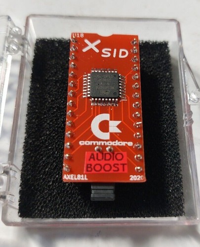 Commodore pla c64 sx64 - 64,