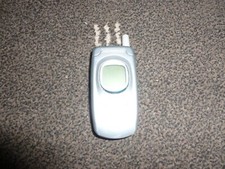 Samsung SGH-A800 argento 128 x 128 pixel TFT display flip telefono NON TESTATO RARO