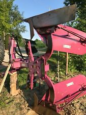 Aratro monovomere reversibile