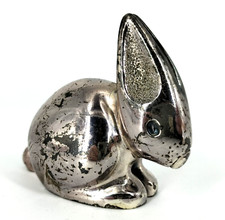 Grande coniglio porta fortuna