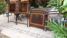 Due letti singoli in ferro fine 800 - primi 900 dipinto con motivi Art Nouveau