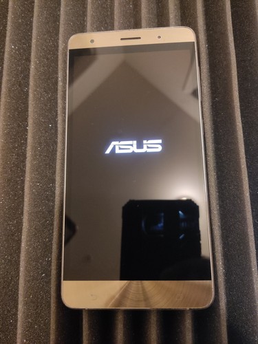 Asus zenfone deluxe - asus,