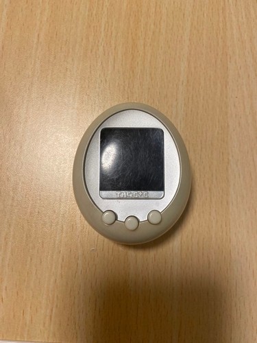 Tamagotchi plus - tamagotchi,