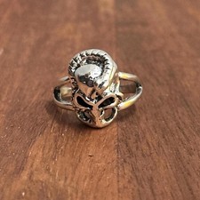 Sci-Fi Alieno Serpente Teschio