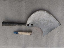 strumento raschietto e graffi