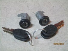 COPPIA BLOCCHETTI - SERRATURE PORTE ANTERIORI FIAT UNO TURBO I.E. - 3 PORTE 