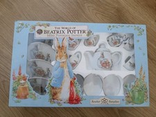 the world Beatrix Potter mini porcelain service Rare 15 Piece Tea Set stunning