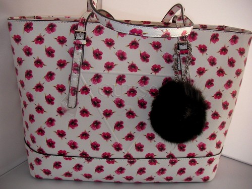 New guess ladies peak - guess,